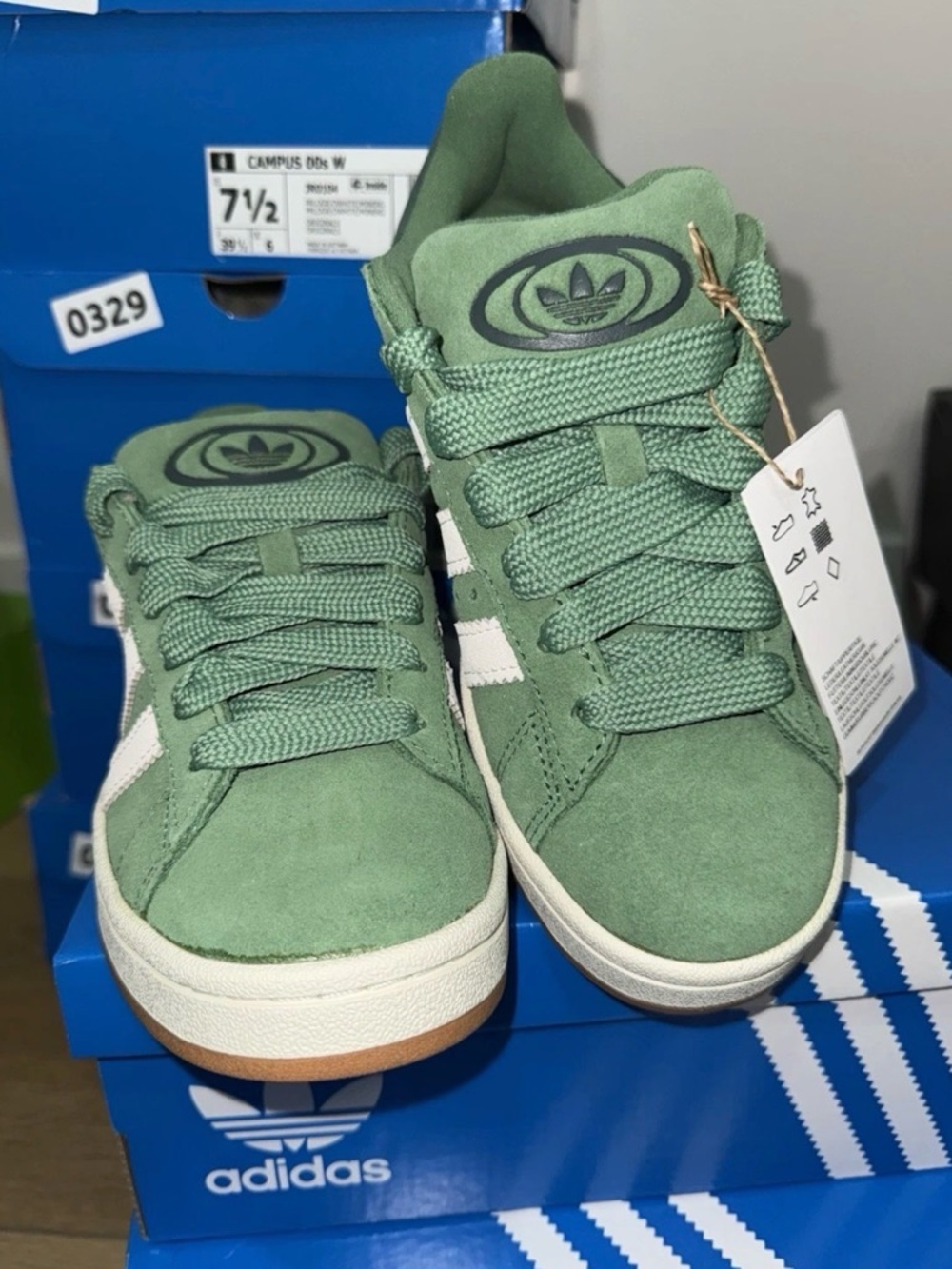 Adidas Campus 00s Green White Suede Low Top Sneakers 00's Style size 6, 7, 7.5 - Picture 3 of 6